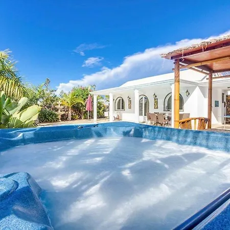 Puerto Del Carmen Sleeps 8 Pool Wifi ヴィラ *